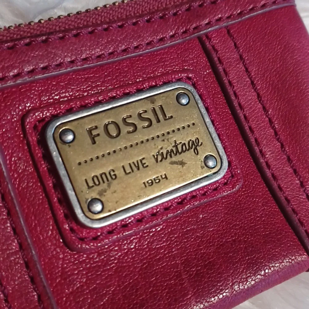 Fossil Lamb Leather ID HOLDER